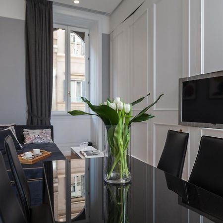 Amazing Suite Piazza Venezia Rome Exterior photo