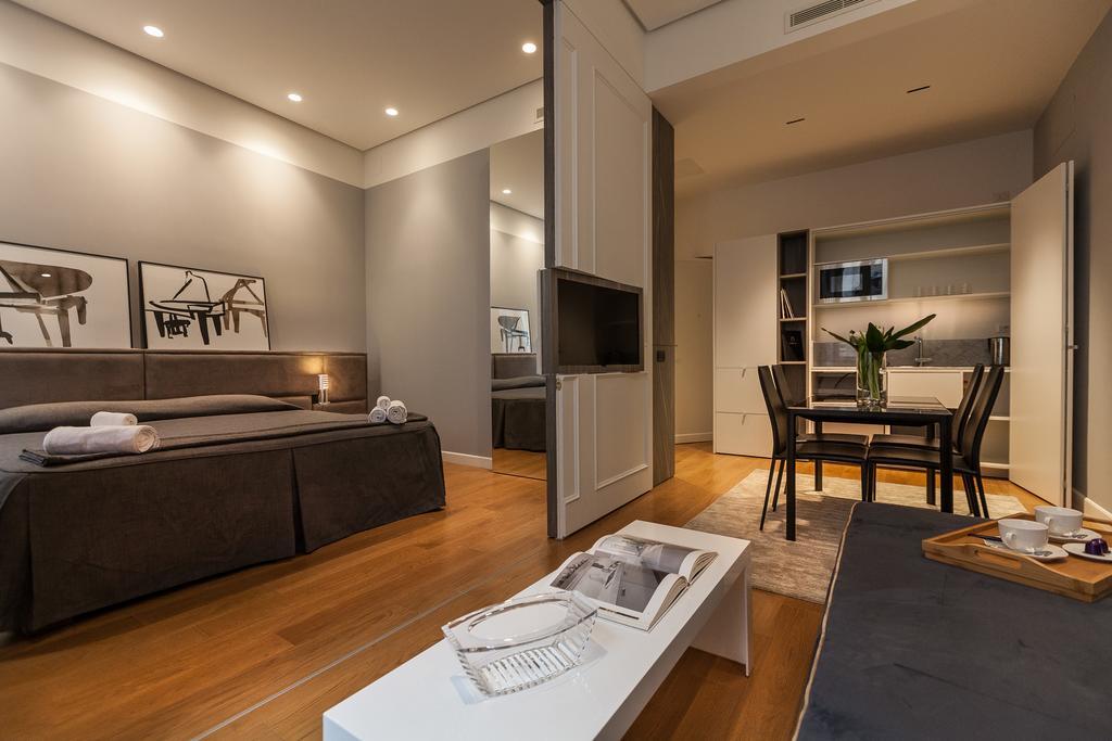 Amazing Suite Piazza Venezia Rome Exterior photo